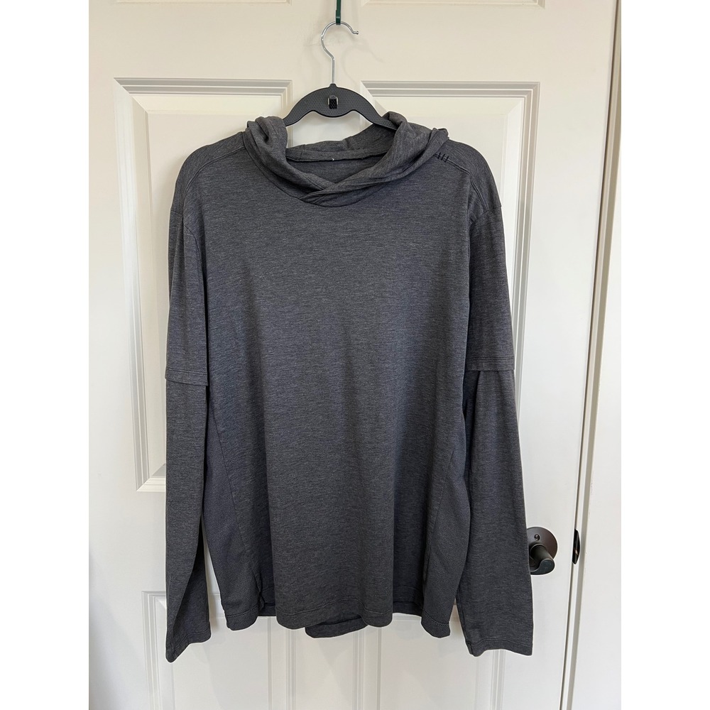 Lululemon Men's Long Sleeve Hooded Athletic Top Gray Size Large